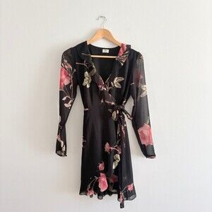 Aritzia Wilfred Louise Chiffon Wrap Dress Black Red Rose Size XS